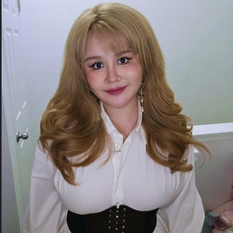 Alina Chuang